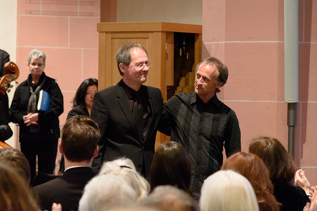 Die beiden zufriedenen Chor- und Projektleiter Hans-Joachim Dumeier und Thorsten Klingelhöfer-Marquard